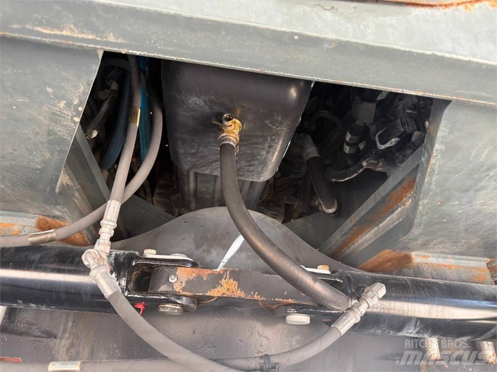Grove GRT8100 Γερανοί ανώμαλου εδάφους