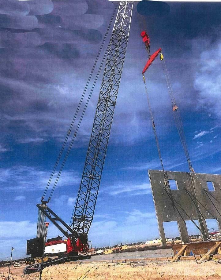 Demag CC 2200 Γερανοί με ερπύστριες