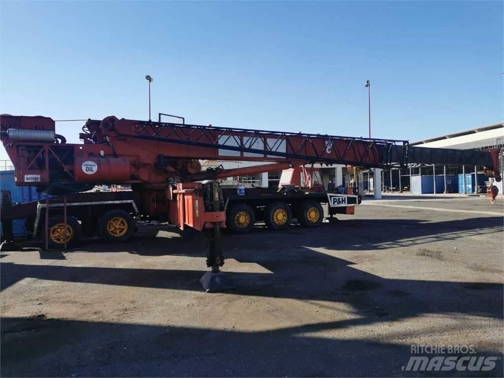 P&H Alpha 100 Γερανοί παντός εδάφους