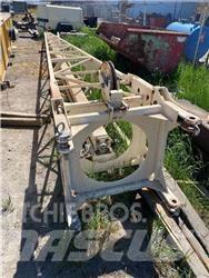 Terex  Μπούμες και κουτάλες