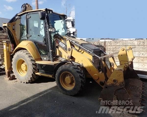 CAT 432 F2 Εκσκαφείς Φορτωτές τύπου JCB