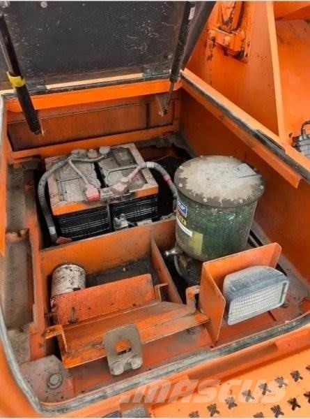 Doosan DX 255 LC Εκσκαφείς με ερπύστριες