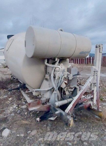  _JINÉ (SK) Kurta Φορτηγά-Μπετονιέρες