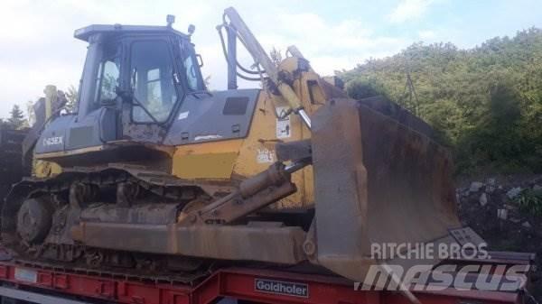 Komatsu D65 EX-12 Μπουλντόζες με ερπύστριες