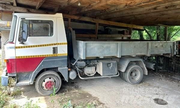 Nissan L351 Φορτηγά ανατροπή με γάντζο