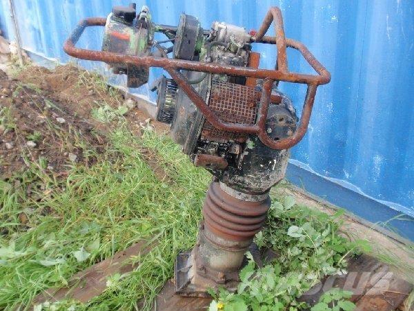 Rammax DS 68 Επίπεδοι κόπανοι