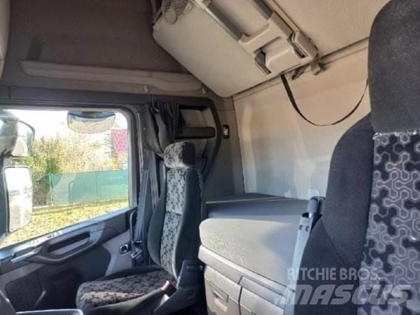 Scania R450 Τράκτορες
