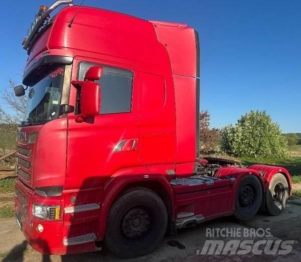 Scania R520 Τράκτορες