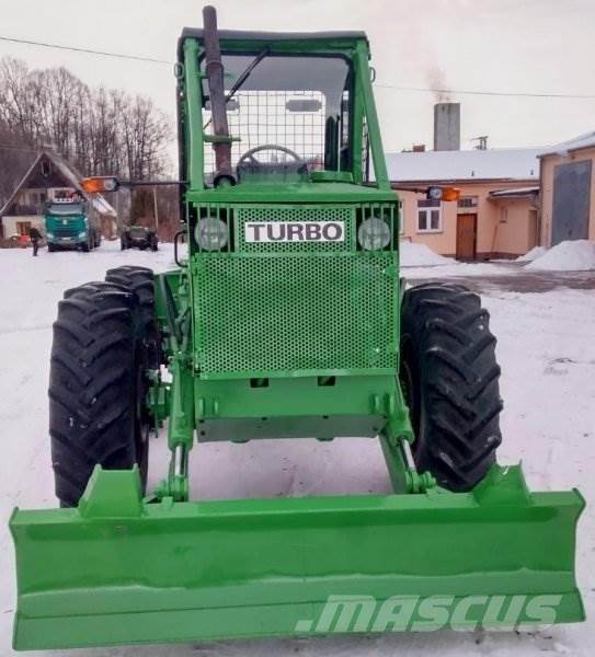 ZTS LKT 81T Turbo Θεριζοαλωνιστικές μηχανές