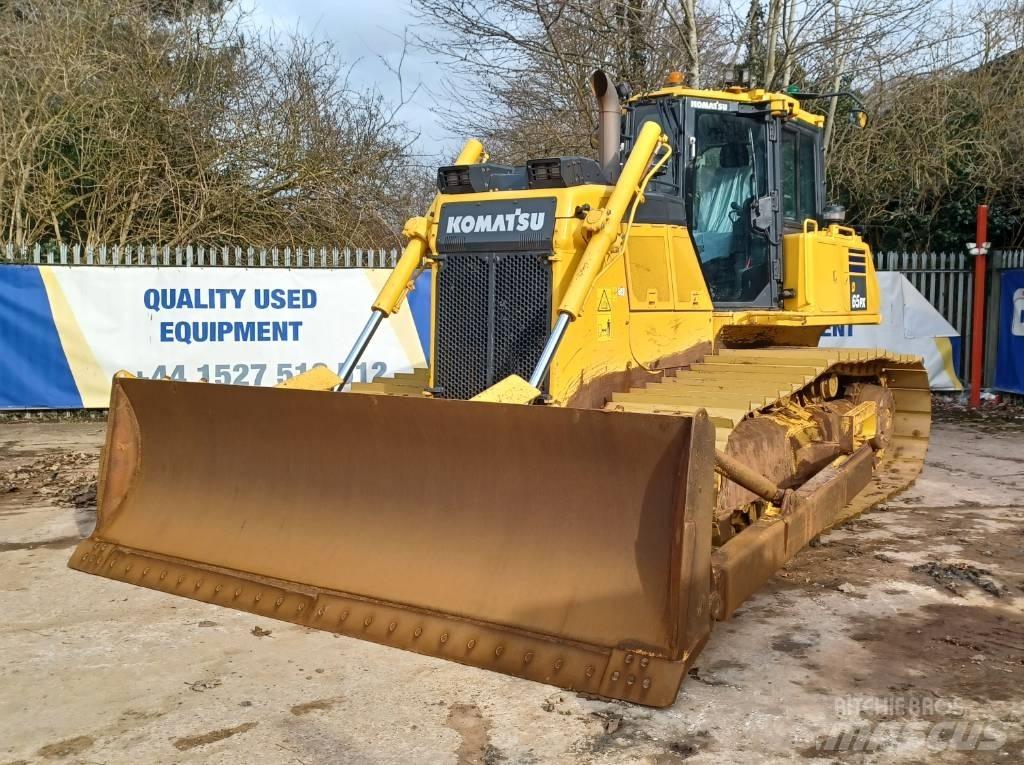 Komatsu D65PX-18 Μπουλντόζες με ερπύστριες