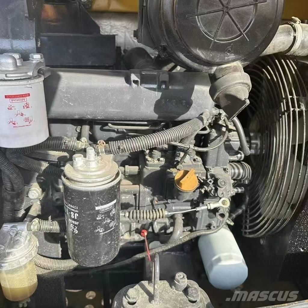 Komatsu PC 56-7 Εκσκαφείς με ερπύστριες