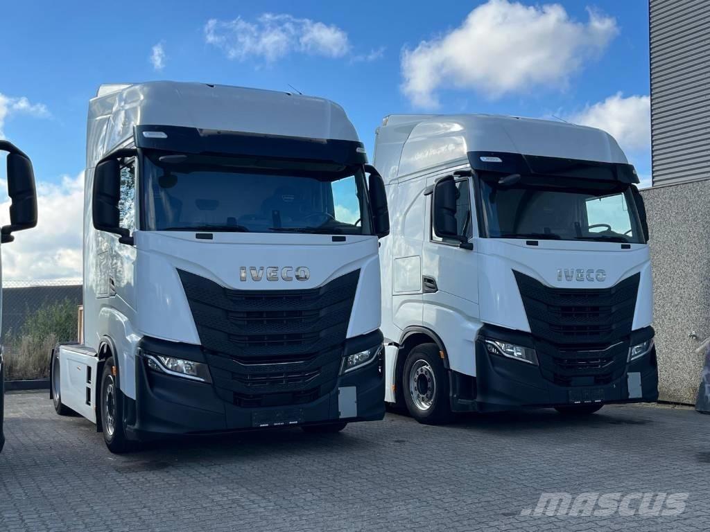 Iveco S-Way AS 440 Τράκτορες