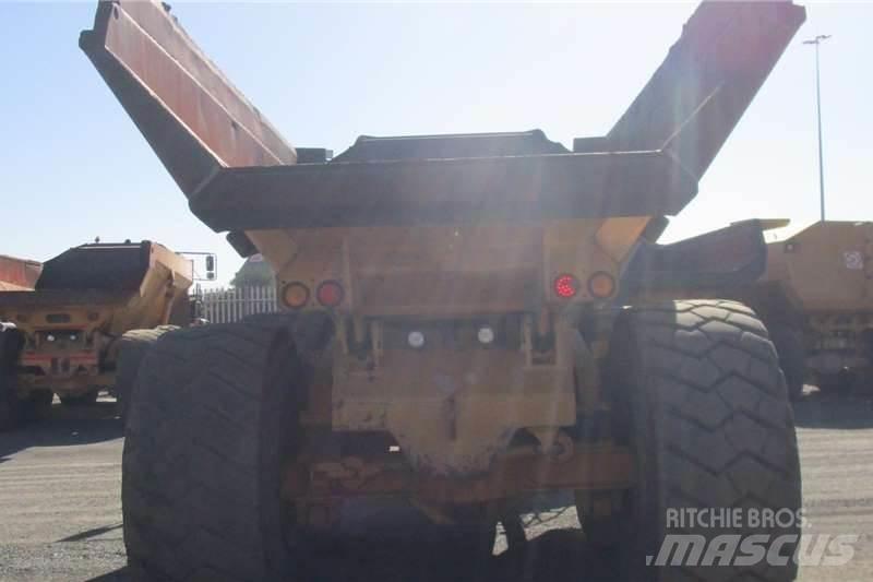Bell B40D Σπαστό Dump Truck ADT