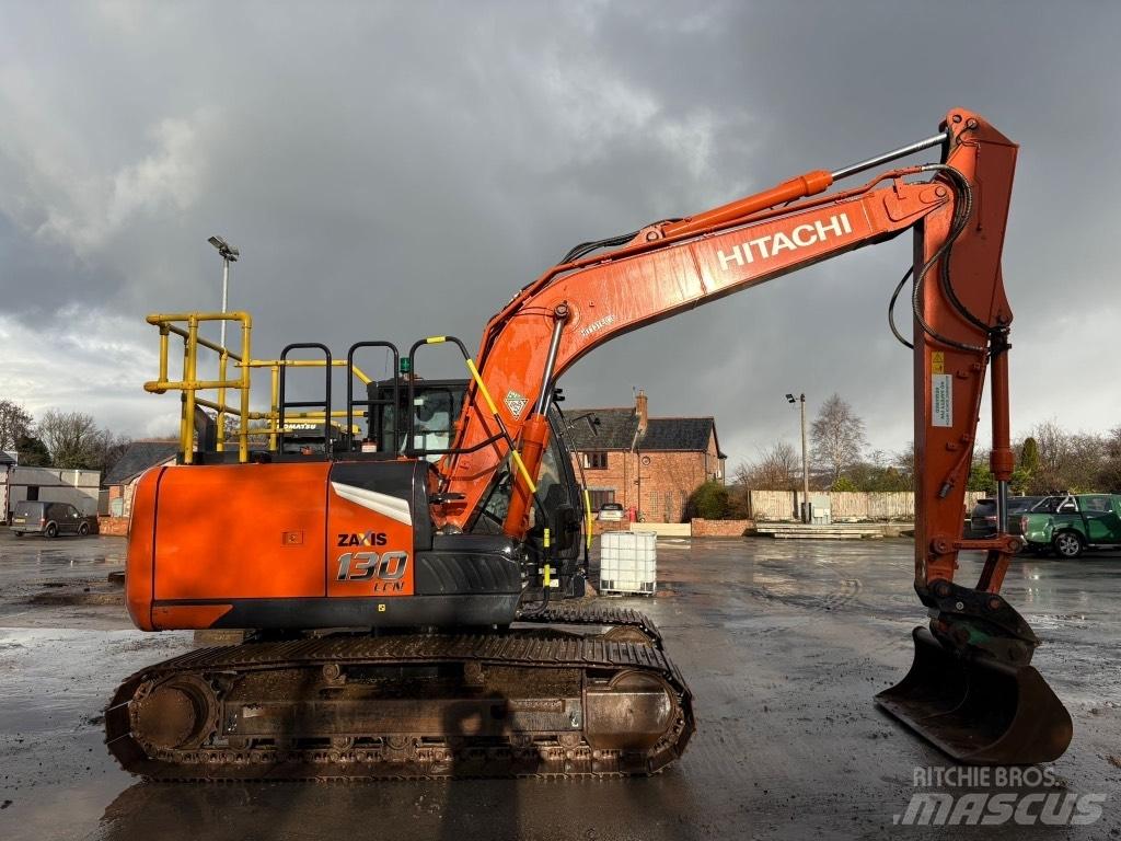Hitachi ZX130-7 Εκσκαφείς με ερπύστριες