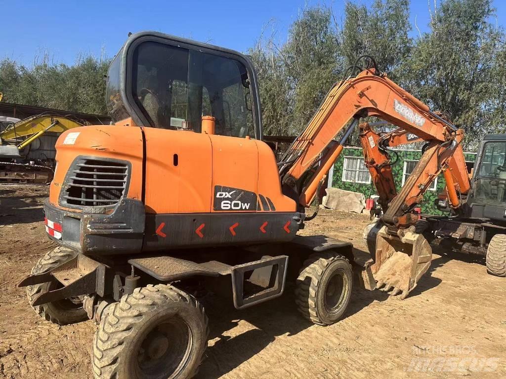 Doosan DX60W Εκσκαφάκι (διαβολάκι) < 7t