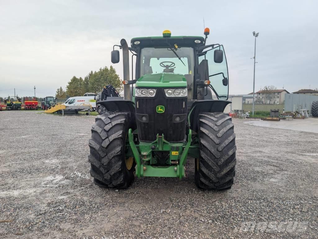 John Deere 7230 R Τρακτέρ