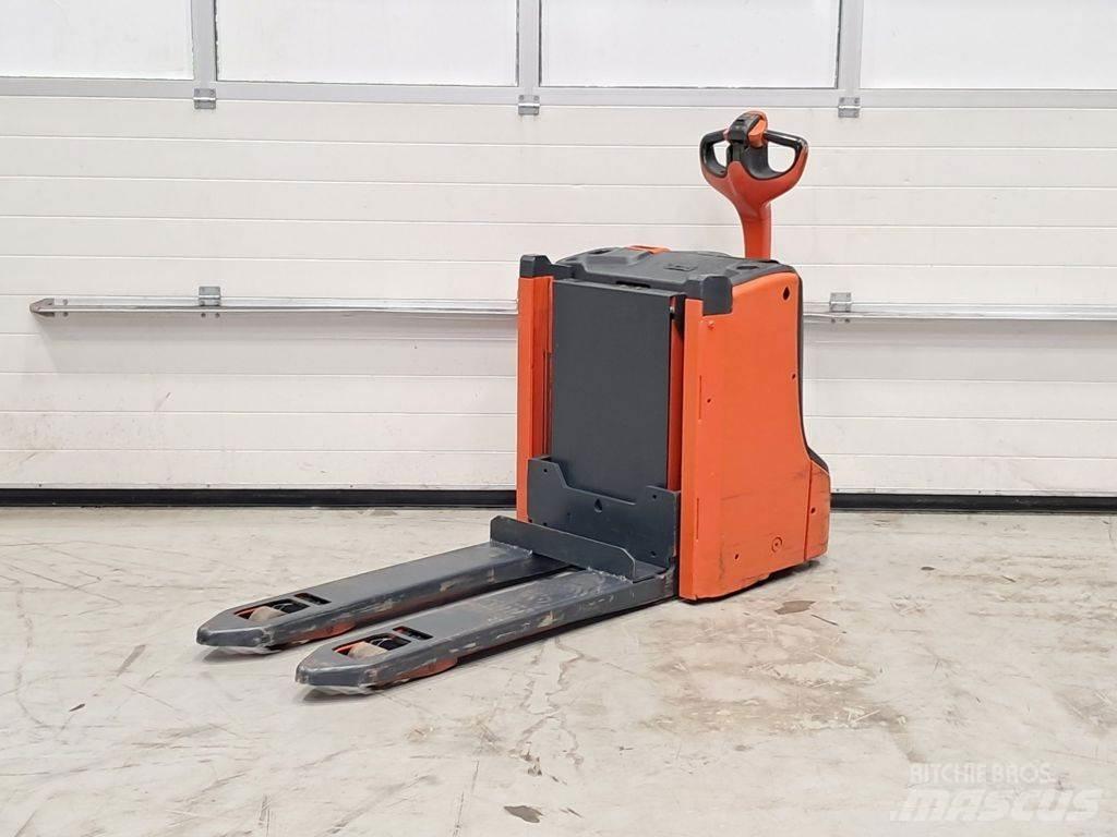 Linde T16L Χειροκίνητο περονοφόρο ανυψωτικό