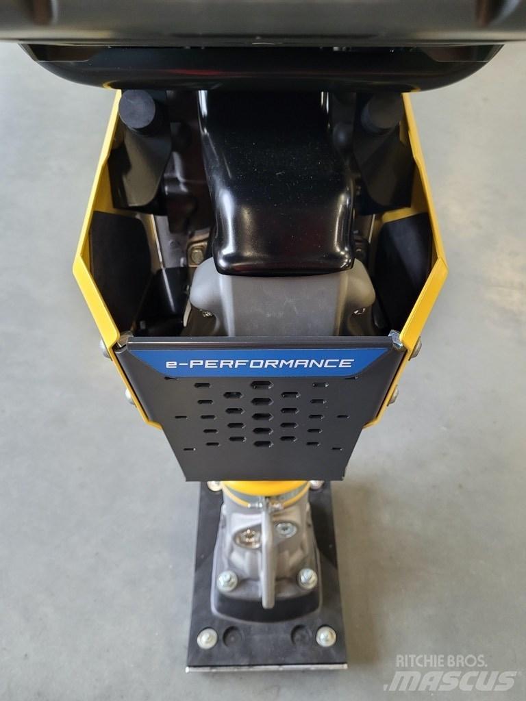 Bomag BT 60e Επίπεδοι κόπανοι