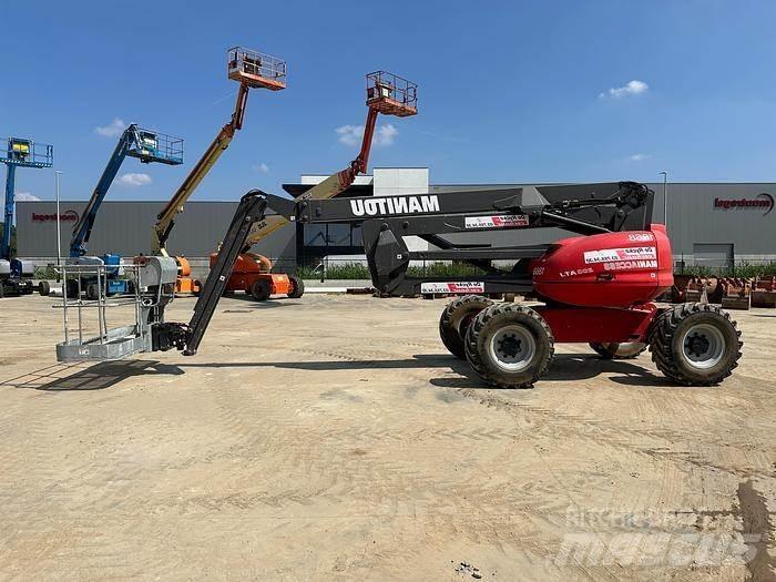 Manitou 200ATJ Ανυψωτήρες με αρθρωτό βραχίονα