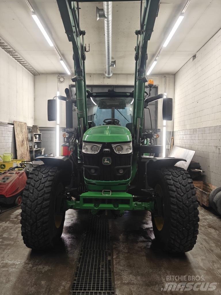 John Deere 6155 R Τρακτέρ