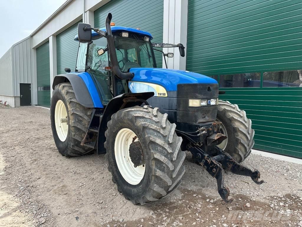 New Holland TM 190 Τρακτέρ