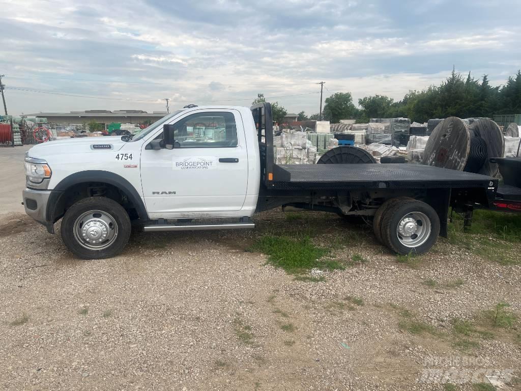 RAM 5500 Φορτηγά Kαρότσα με ανοιγόμενα πλαϊνά