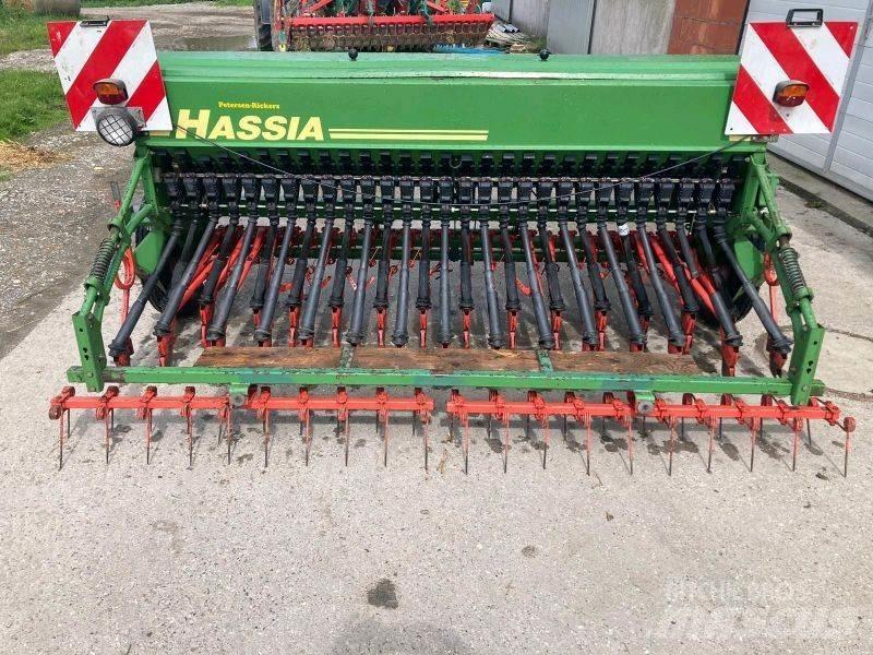 Hassia Euro 300/29 Σβάρνα-χτένα