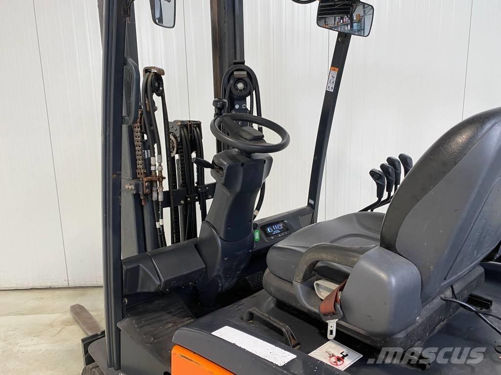 Doosan B25X-7 Ηλεκτρικά περονοφόρα ανυψωτικά κλαρκ