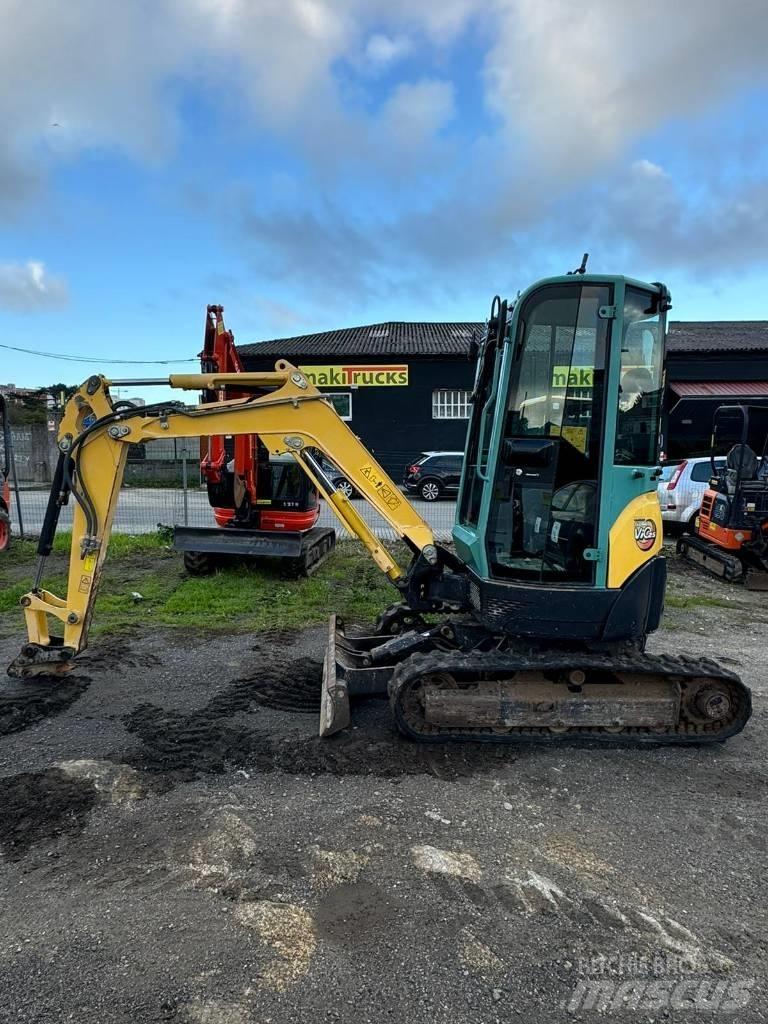 Yanmar Vio 25-3 Εκσκαφάκι (διαβολάκι) < 7t