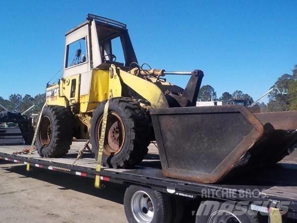 CAT 910 F Φορτωτές με λάστιχα (Τροχοφόροι)