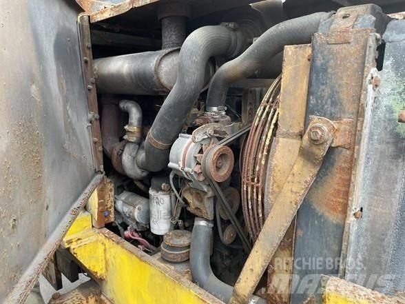 CAT 910 F Φορτωτές με λάστιχα (Τροχοφόροι)