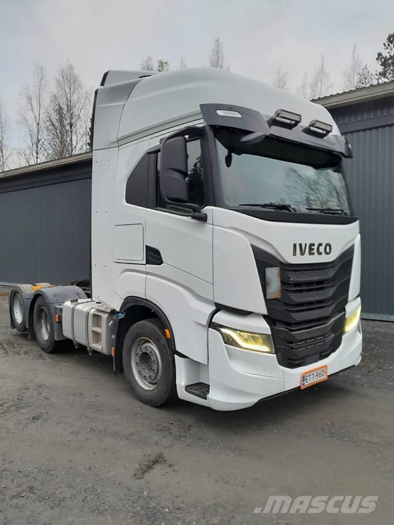 Iveco S-Way AS 440 Τράκτορες