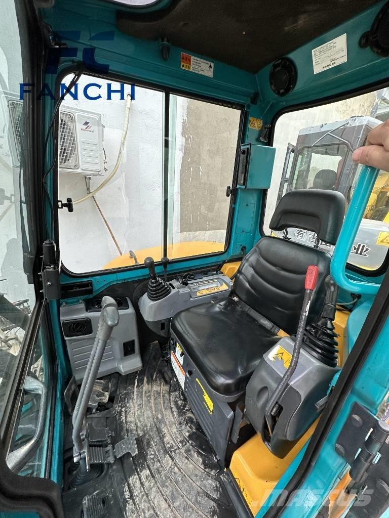 Kubota KX 155 Εκσκαφάκι (διαβολάκι) < 7t