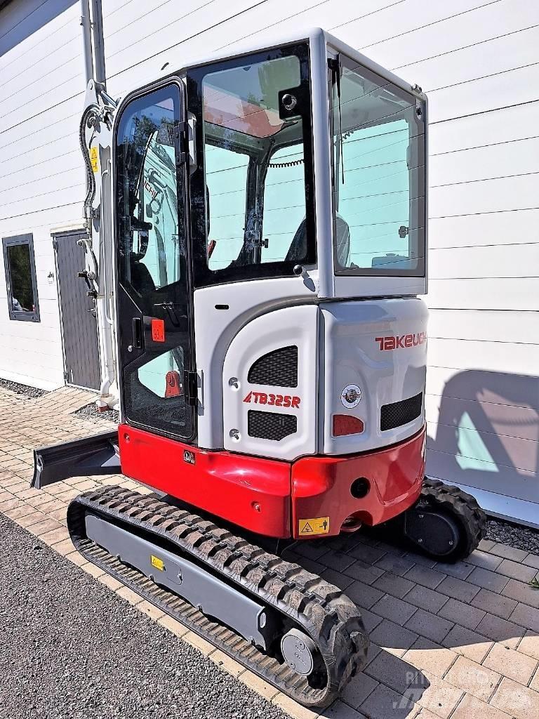 Takeuchi TB325R Εκσκαφάκι (διαβολάκι) < 7t