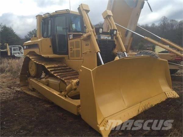 CAT D 6 R Μπουλντόζες με ερπύστριες