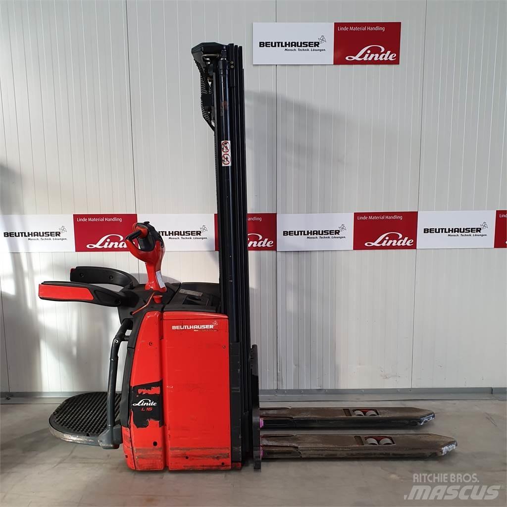 Linde L16AP Παλετοφόρα πεζού χειριστή με ιστό
