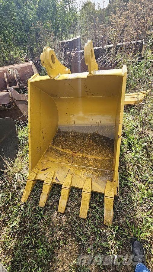 Komatsu PC200 Κουβάδες