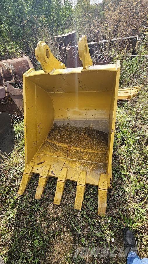 Komatsu PC200 Κουβάδες