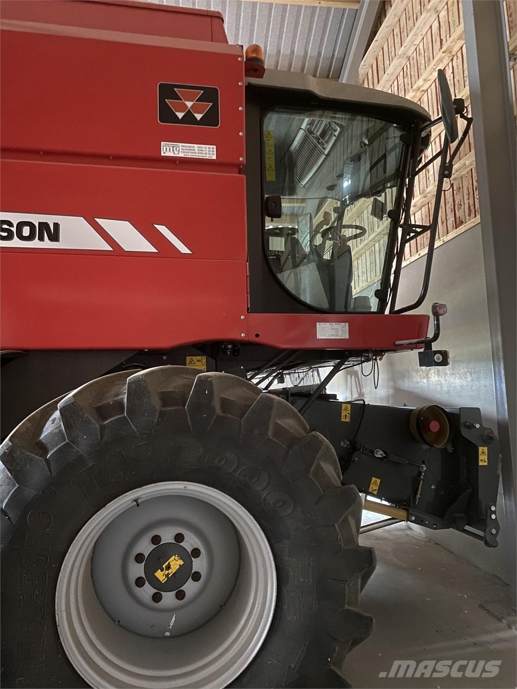 Massey Ferguson 7244 Θεριζοαλωνιστικές μηχανές