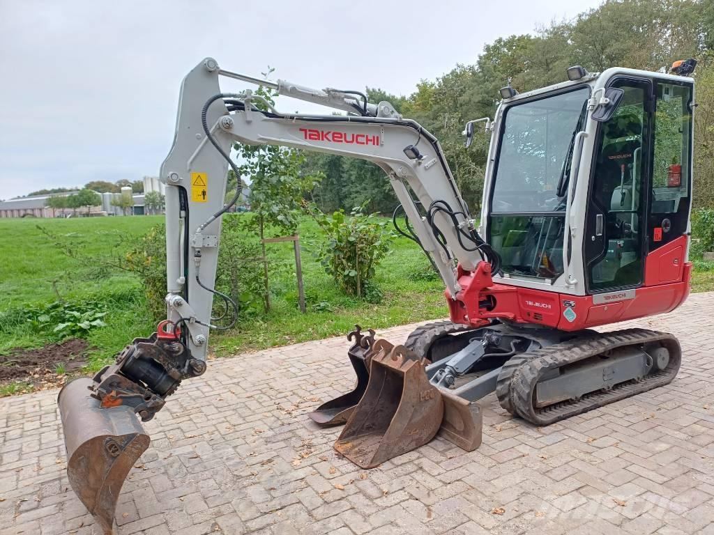 Takeuchi TB 230 Εκσκαφάκι (διαβολάκι) < 7t