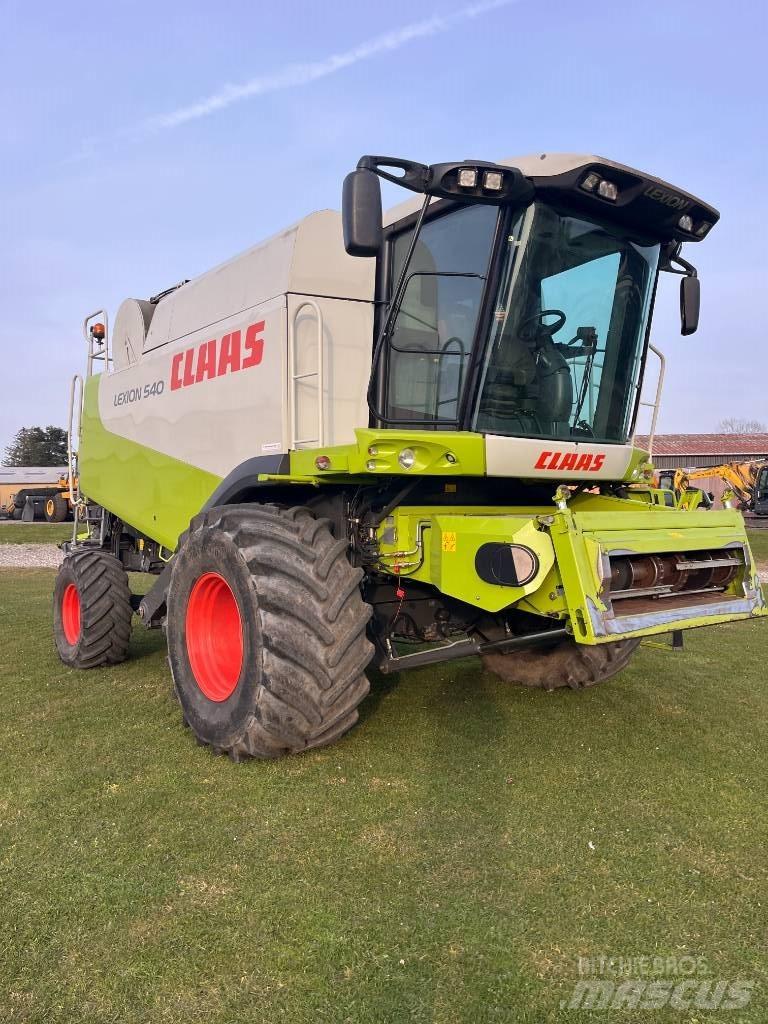 CLAAS LEXION 540 Θεριζοαλωνιστικές μηχανές