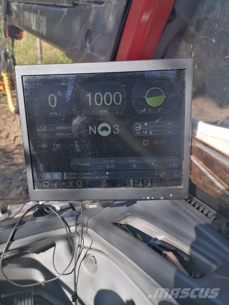 Komatsu 901 Θεριζοαλωνιστικές μηχανές