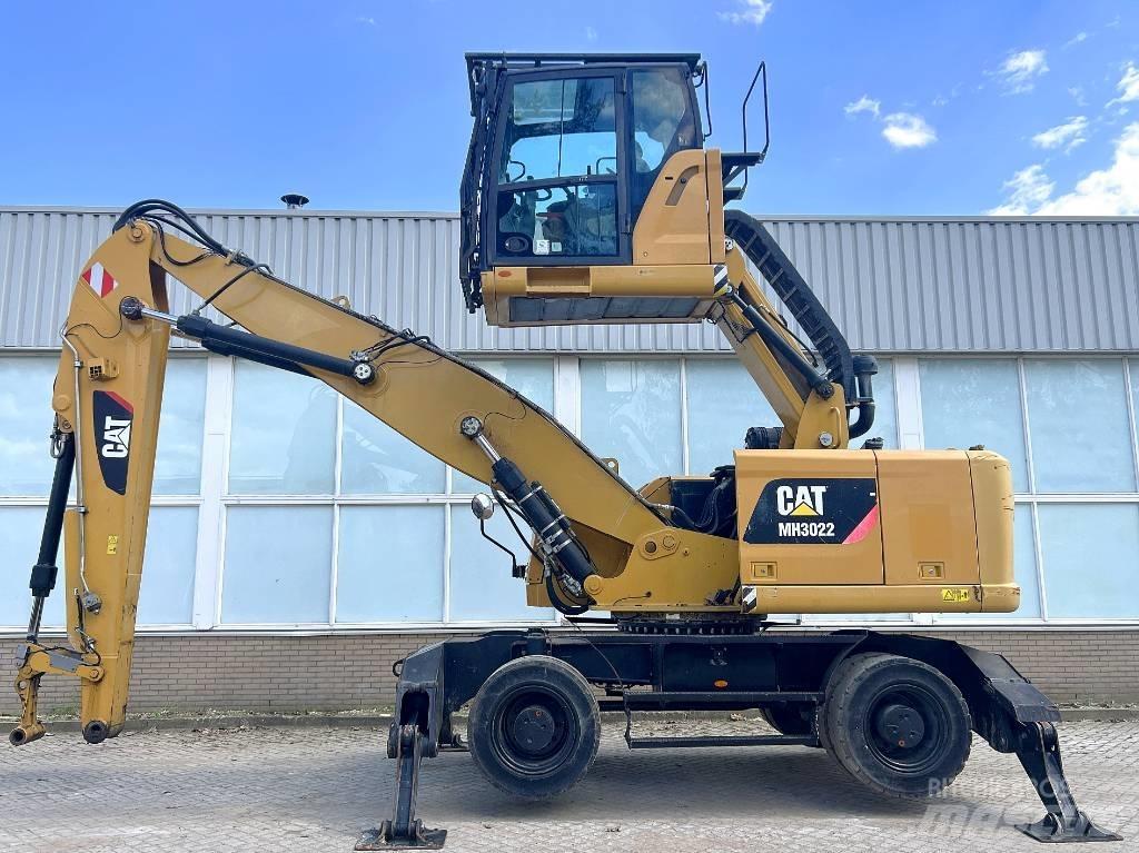 CAT MH 3022    2015    CE Βιομηχανικά μηχανήματα διαχείρισης αποβλήτων