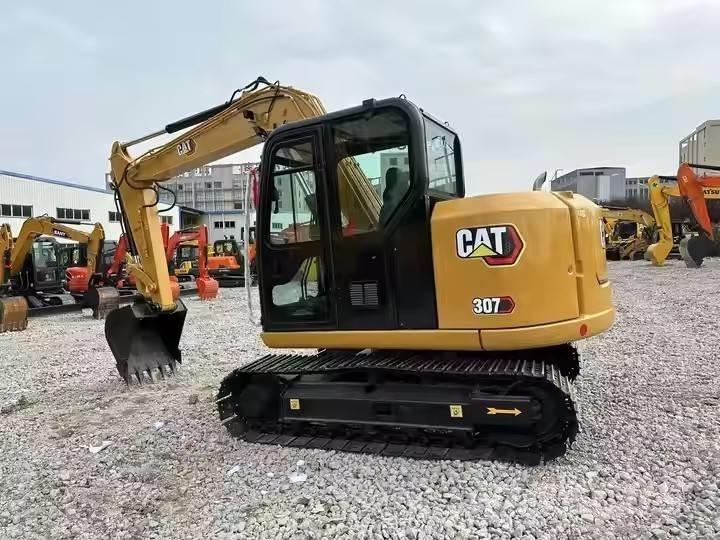 CAT 307 Εκσκαφείς με ερπύστριες