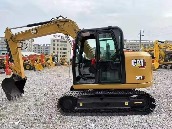 CAT 307 Εκσκαφείς με ερπύστριες