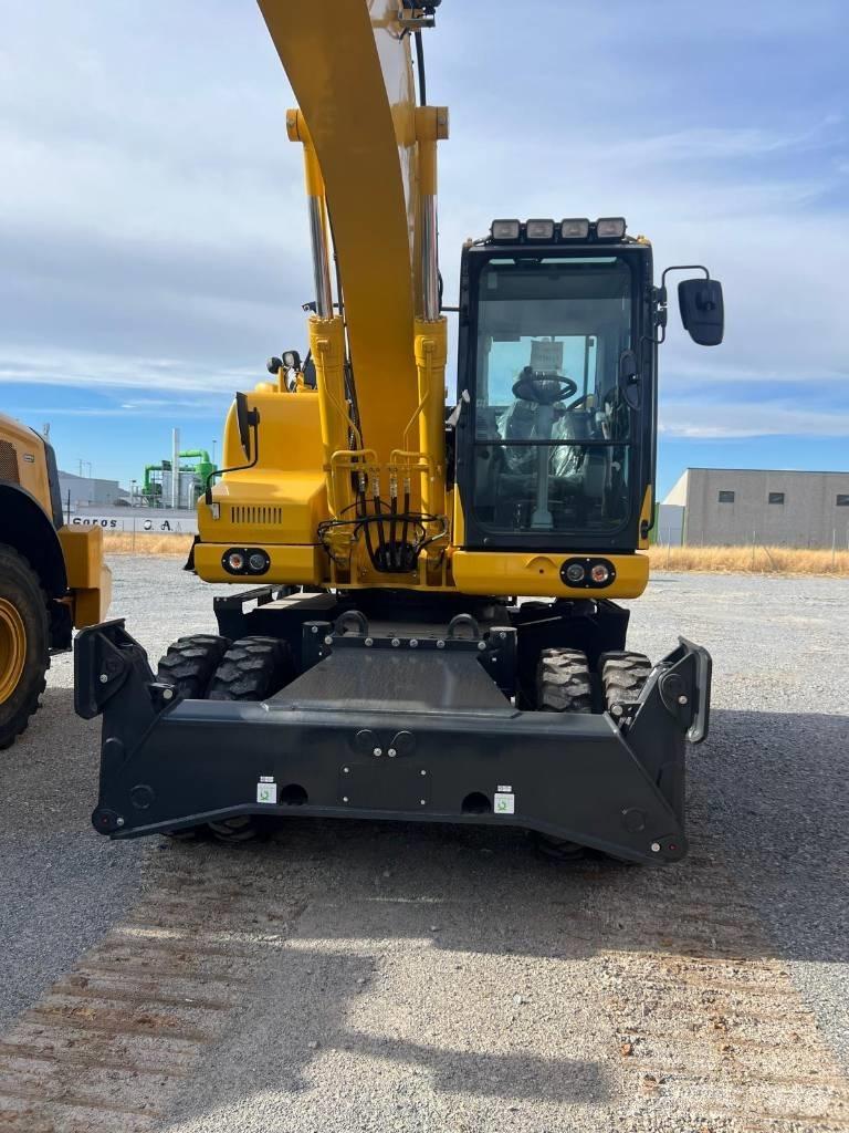 Komatsu PW 180 Εκσκαφείς με τροχούς - λάστιχα