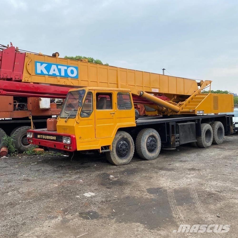 Kato 250 Γερανοί παντός εδάφους
