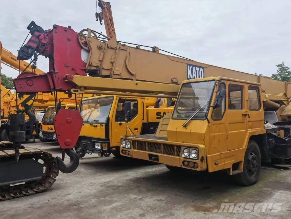 Kato 250 Γερανοί παντός εδάφους