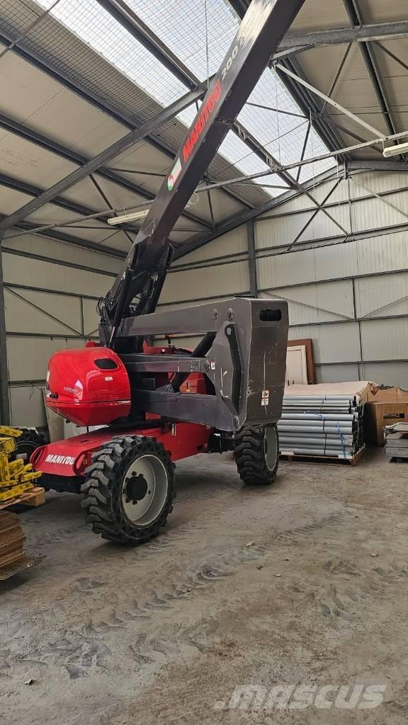 Manitou 200 ATJ Ανυψωτήρες με αρθρωτό βραχίονα