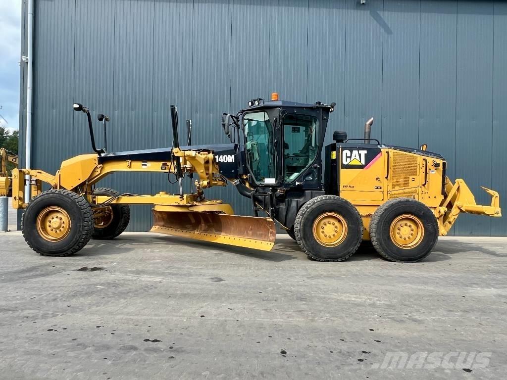 CAT 140M Γκρέιντερς